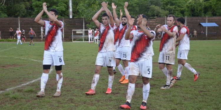 Importante victoria de Olimpia/San Antonio para su recuperación en el Regional Amateur