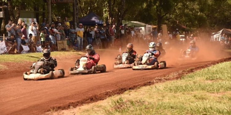 Con grandes carreras se disputó en Campo Grande la 5° fecha del Misionero de Karting y Motos