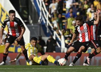 River sacó chapa de campeón y amargó la fiesta de Central