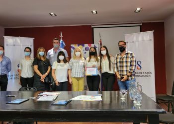 Estudiantes del SiPTeD recibirán beca para continuar sus estudios en la Universidad Católica de Santa Fe