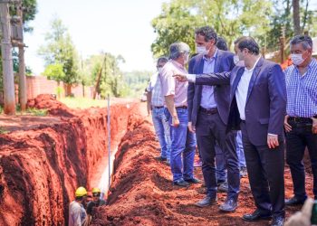 Herrera Ahuad firmó importantes convenios con el ministro de Obras Públicas de la Nación