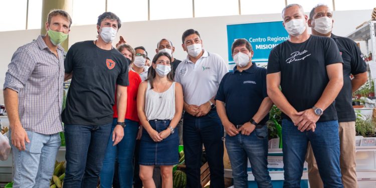 Inauguraron un CAPS en el Mercado Concentrador Zonal de Eldorado y habilitaron un box para el equipo de Rugby “Los Toros”