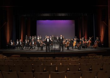 Posadas: el teatro lírico se viste de gala para recibir a la Orquesta de Cámara