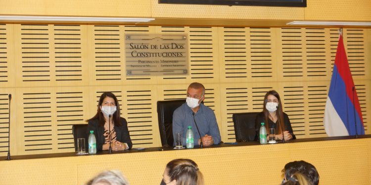 Legislatura Misionera: en tres jornadas cerraron el ciclo 2021 de los trayectos propuestos por la Universidad del Conocimiento
