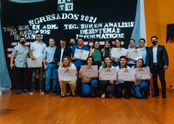 El ISTU cerró su ciclo lectivo 2021 con 80 egresados y el anuncio de nuevas carreras