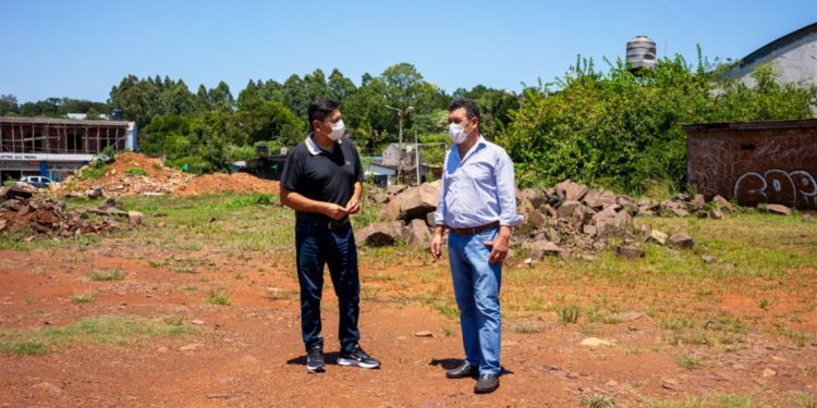 Autoridades del Ifai recorrieron el predio donde se construirá el Mercado Concentrador Zonal de San Pedro