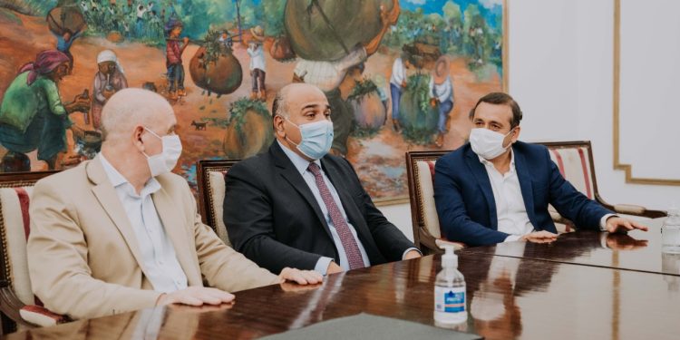 Herrera Ahuad recibió a una comitiva de Nación encabezada por Juan Manzur para recorrer obras en Posadas