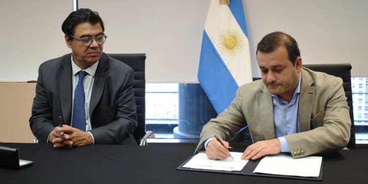 El Gobierno de Misiones acordó con el Ministerio de Trabajo de la Nación ayuda económica para trabajadores del sector yerbatero y tabacalero