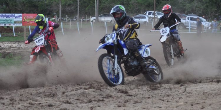 Arroyo del Medio: arrancó el campeonato de Super Enduro Cross