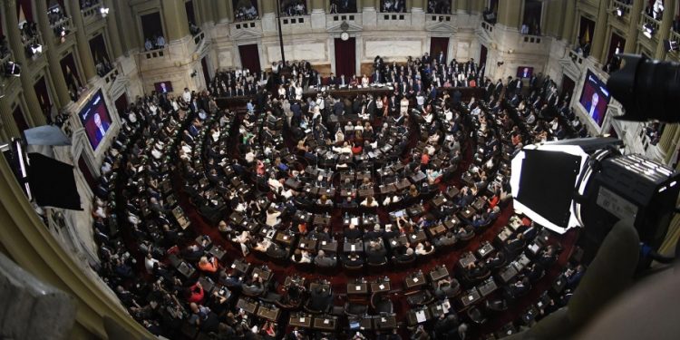 Alberto Fernández abre el 140° período de sesiones en una asamblea envuelta en expectativas
