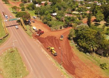 Vialidad Provincial avanza con la obra de una nueva rotonda en Eldorado