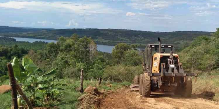Vialidad de Misiones trabaja en casi 200 kilómetros de caminos terrados