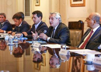 Herrera Ahuad participó de la reunión entre gobernadores y Nación por la coparticipación