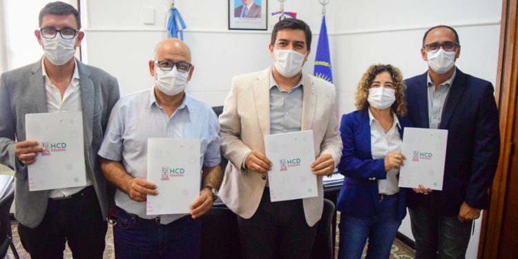 Posadas: vuelve la Feria Franca al Concejo Deliberante