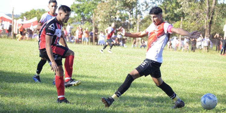 Atlético Oberá, River de Santa Rita y Atlético Iguazú, más punteros que nunca
