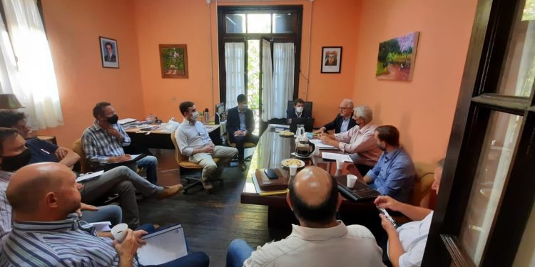 Adoptan por consenso medidas para el sector foresto-industrial provincial