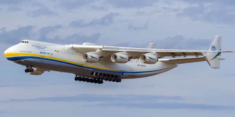Ucrania: Rusia destruyó el avión más grande del mundo