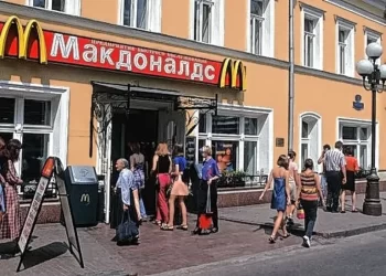 Rusia: McDonald’s cierra temporalmente sus 850 locales