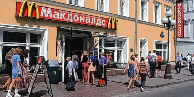 Rusia: McDonald’s cierra temporalmente sus 850 locales