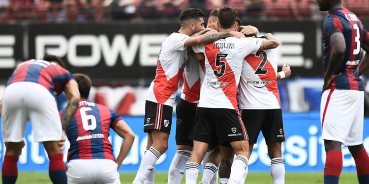 Fútbol Argentino: River le ganó el clásico a San Lorenzo y se prendió arriba