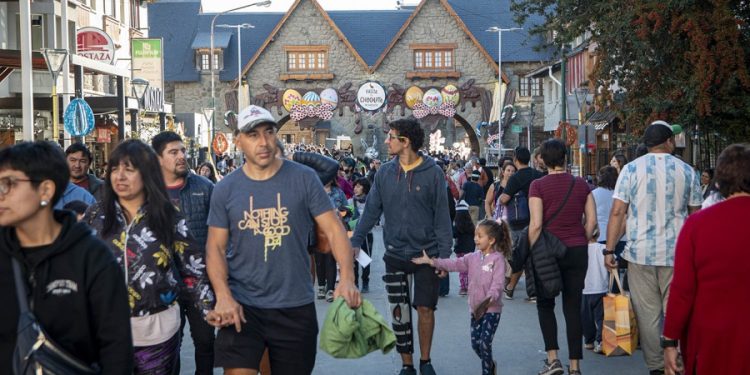 Semana Santa: casi 5 millones de personas viajaron por el país y gastaron más de $45.000 millones