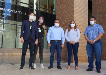 Legislatura: a través del arte llaman a la reflexión en el Día de la lucha contra el maltrato infantil