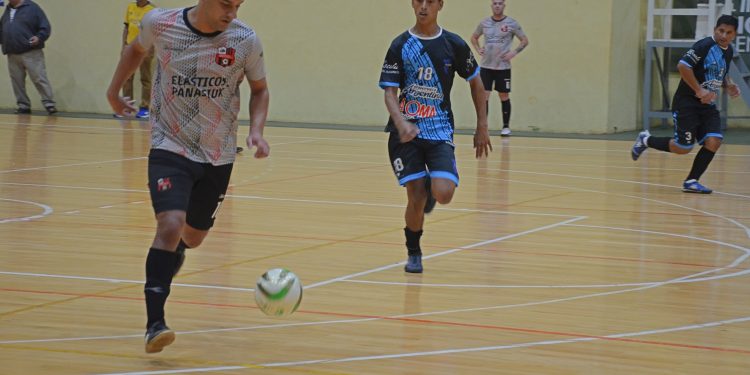 Liga Regional Obereña de Fútbol: TDA quedó solo en la punta del torneo de fútsal
