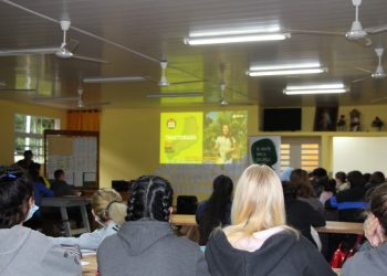 Cerca de 90 alumnos de la EFA de Los Helechos estudian con el Mate en la Escuela