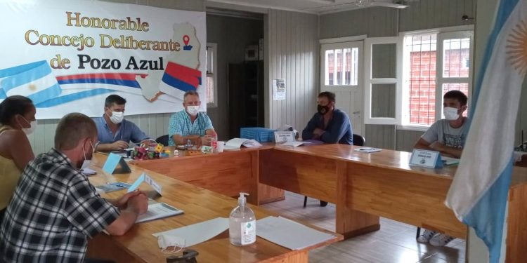 Solicitan gestiones para que el Municipio de Pozo Azul reciba el pago de la coparticipación que le corresponde