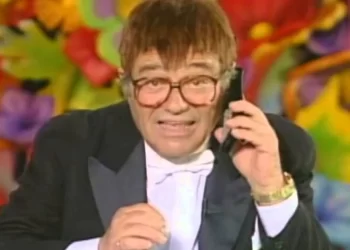 Efemérides: 27 de abril