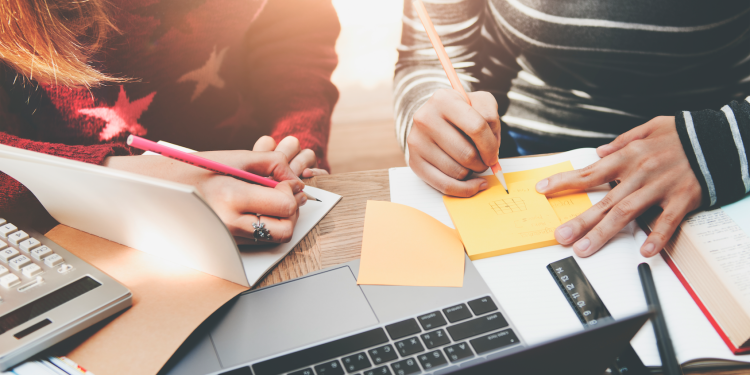 La Biblioteca del Parque del Conocimiento inicia una nueva capacitación en Diseño de Proyectos