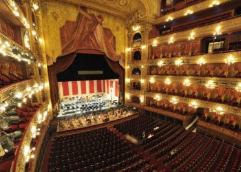 Efemérides: 25 de abril