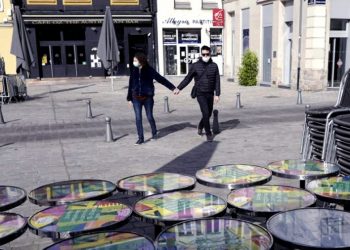 España dejará de exigir certificado de vacunación anticovid a turistas de fuera de la Unión Europea