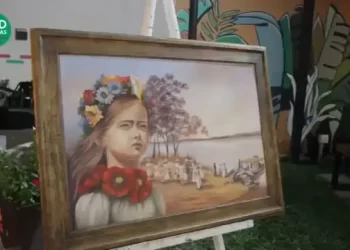 Encuentros: un atardecer de arte, música en vivo y gastronomía en el patio del HCD de Posadas