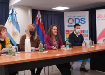 Docentes se capacitaron para trabajar los Objetivos de Desarrollo Sostenible en las escuelas