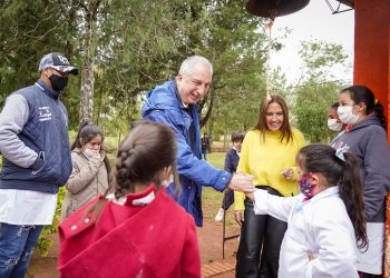 General Urquiza: entregaron elementos deportivos a la Escuela 162 en la víspera de su 94° aniversario