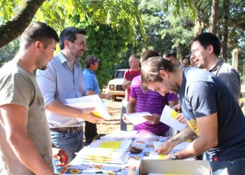 Crean un fondo rotatorio para fortalecer a productores hortícolas