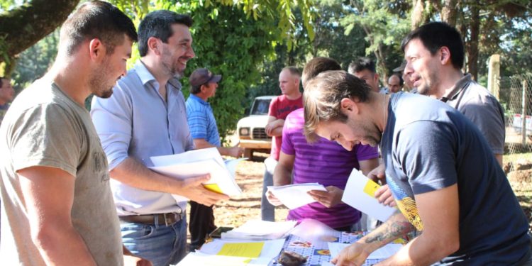 Crean un fondo rotatorio para fortalecer a productores hortícolas
