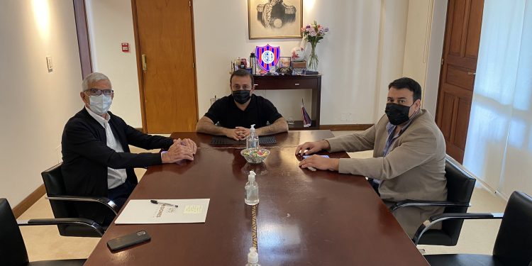 El histórico Santiago Ros dejó el Iprodha y el gobernador ya designó a Juan Carlos Pereira