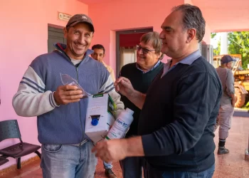 El Ifai entregó insumos y busca fortalecer el cultivo a través del sistema hidropónico