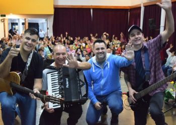 “Mateando con los abuelos” estuvo en Montecarlo