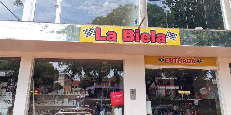 Prestigioso negocio de Oberá requiere personal para atención al público