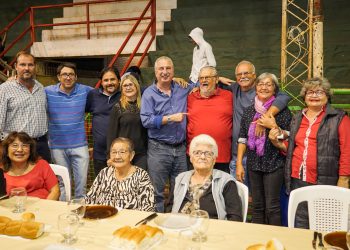 «De los momentos difíciles se sale hombro con hombro y todos con todos», evaluó Passalacqua