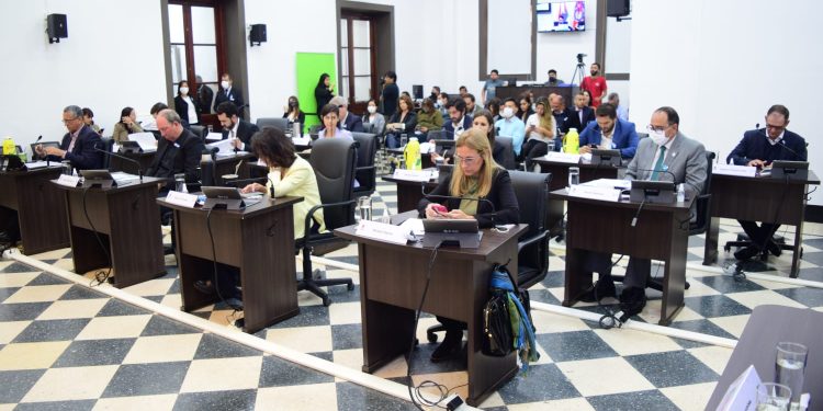 Posadas: con importantes proyectos, se realizó una nueva sesión ordinaria