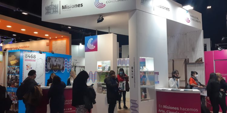 El Parque sigue marcando presencia misionera en la Feria del Libro