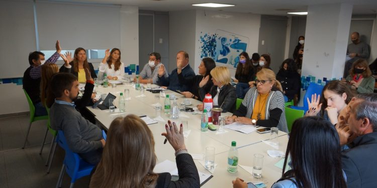 Avanza propuesta legislativa para que la Ley Provincial del Deporte y Recreación se aplique también a los deportes electrónicos