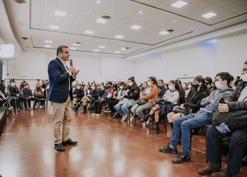 Herrera Ahuad acompañó el lanzamiento de la dición 2022 del programa educativo “Jueces en la Escuela”