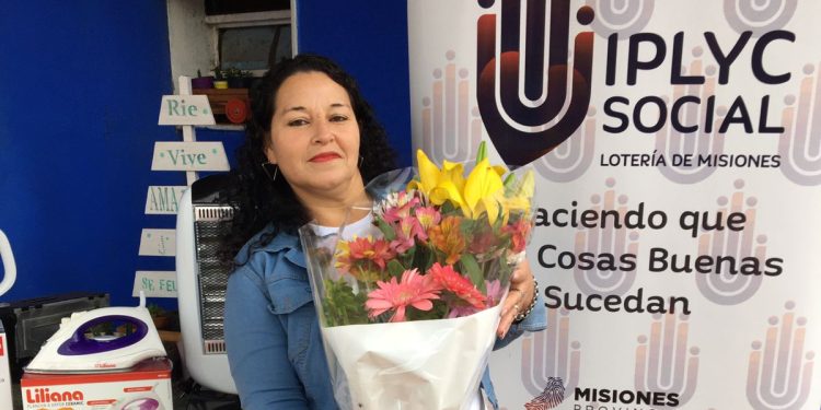 Garupá: entregaron premio a ganadora del Desafío Confort