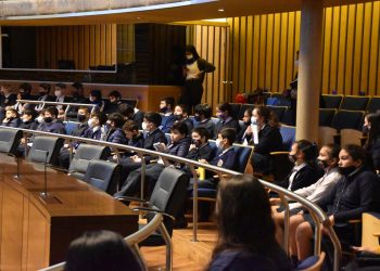 Posadas: la Legislatura recibió la visita de estudiantes del Instituto San Ignacio de Loyola