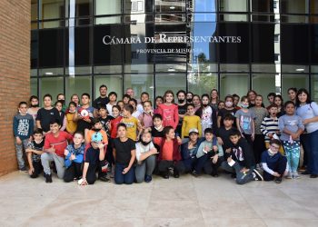 Estudiantes de Posadas y Cerro Azul visitaron la Legislatura